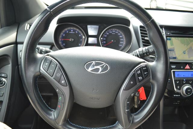 Hyundai I 30 1.6GDI GO! NAVI|CAMERA|PDC|ORIGINEEL NL