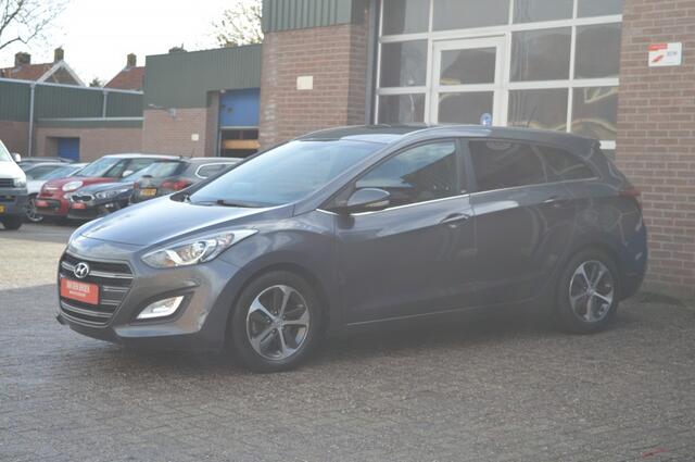 Hyundai I 30 1.6 GDi Comfort | AUT - CAMERA - TRK.HAAK
