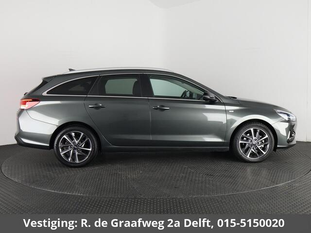 Hyundai I 30 Wagon 1.5 T-GDi MHEV Premium | Stuur-/Stoelverwarming | Navigatie | Parkeersensoren voor & Achter |