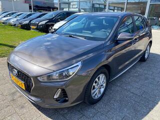 hyundai-i-30-1.6-crdi-comfort-achte