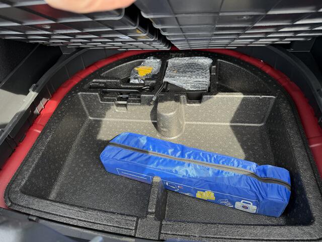 Hyundai I 30 Fastback 1.4 T-GDI Premium 141PK Navi Cruise Carplay PDC Camera