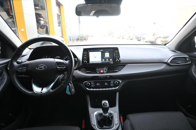 Hyundai I 30 Wagon 1.0 T-GDI Comfort | TREKHAAK | CAMERA | NAVI | CRUISE CONTROL | APPLECARPLAY/ANDROIDAUTO | CLIMATE CONTROL | PDC | LMV