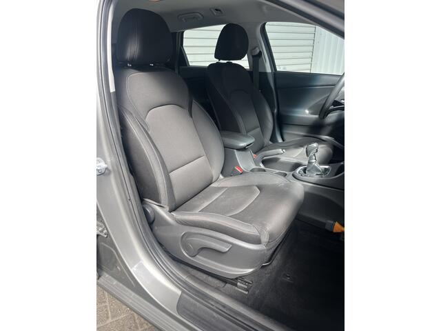Hyundai I 30 Wagon 1.0 T-GDI Comfort+ Rijklaarprijs!