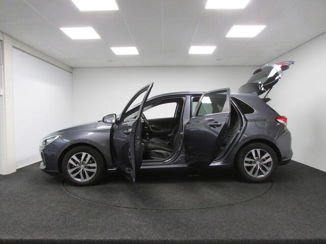 Hyundai I 30 1.0 T-GDI First Edition I Origineel Nederlandse auto I Achteruitrijcamera I Apple Carplay I Lane assist I