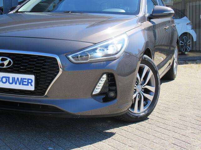 Hyundai I 30 1.0 T-GDI First Edition Dealer onderh | navi | tr.haak | cruise | LM velgen | LED kopl
