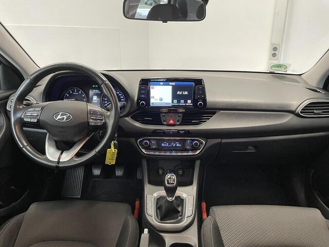 Hyundai I 30 1.0 T-GDI Comfort | CAMERA | CARPLAY | CLIMA | 2e-EIG |