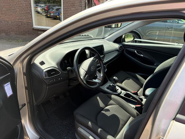 Hyundai I 30 Wagon 1.4 T-GDI Comfort CAMERA CARPLAY CLIMA NAVI