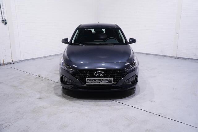 Hyundai I 30 1.0 T-GDi MHEV Comfort Smart Apple Carplay Navi Airco Achteruitrijcamera Stuur/Stoelverwarming