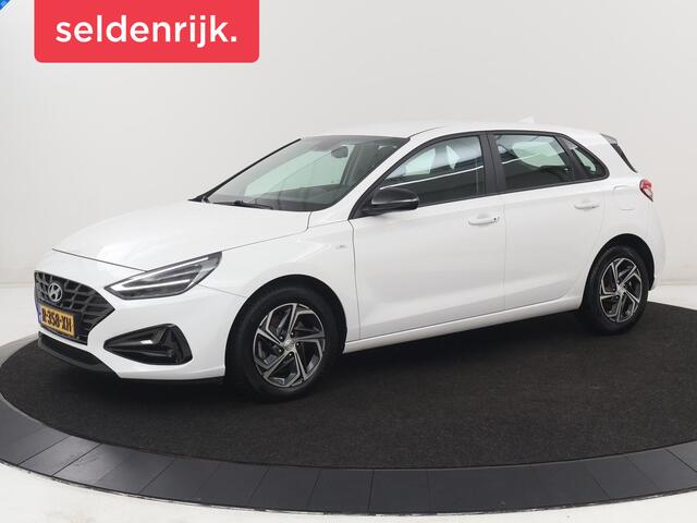 Hyundai I 30 1.0 T-GDi MHEV Comfort Smart | Carplay | Full LED | Keyless | Camera | Navigatie | DAB | Parkeerhulp | Climate control | Bluetooth | Cruise control