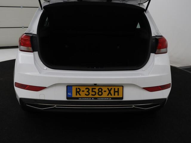 Hyundai I 30 1.0 T-GDi MHEV Comfort Smart | Carplay | Full LED | Keyless | Camera | Navigatie | DAB | Parkeerhulp | Climate control | Bluetooth | Cruise control