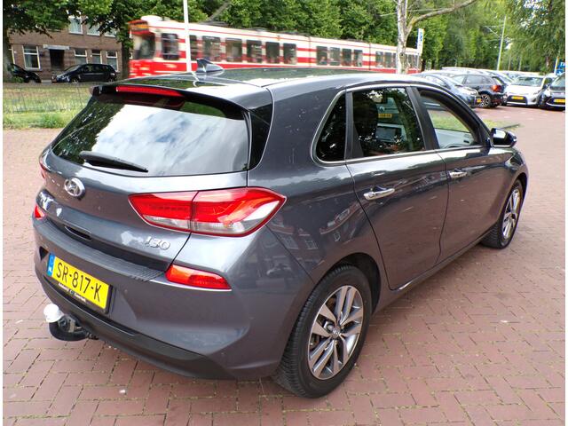 Hyundai I 30 1.4 T-GDI Premium AUTOMAAT 140 PK