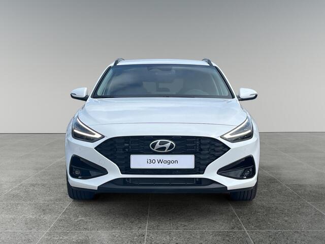 Hyundai I 30 Wagon Premium 1.6 T-GDi 150pk | LEDER | ELEK. VERSTELBARE STOELEN | CAMERA | APPLE CARPLAY / ANDROID AUTO | ADAPTIVE CRUISE | STOEL + STUURVERW. |