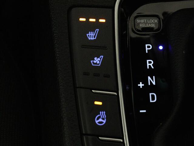 Hyundai I 30 Wagon 1.5 T-GDi MHEV Premium Sky | Panoramadak | Stoel & Sturverwarming | Stoelkoeling | Camera | Adaptive cruise | Navigatie | Carplay | DAB+ | Climate control | Full LED