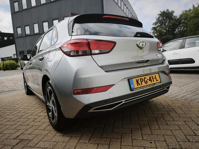 Hyundai I 30 1.0 T-GDi MHEV Comfort Navi-Carplay Stoel-Stuurverwarming Camera Climate Airco