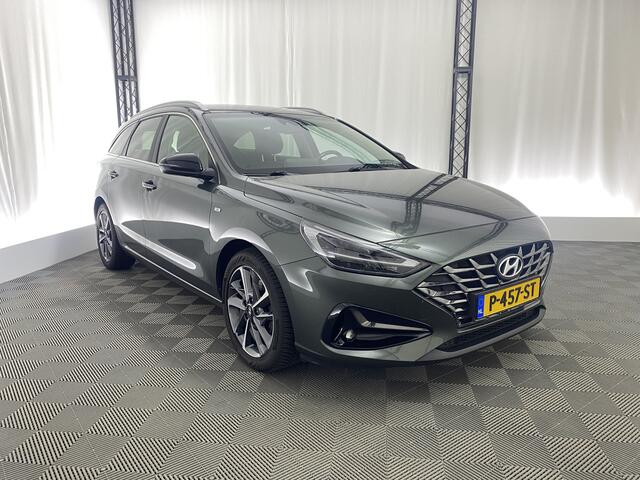 Hyundai I 30 Wagon 1.5 T-GDi MHEV Premium Apple carplay | Trekhaak | Leer | Stoel- en stuurverw. | Stoelventilatie | Camera