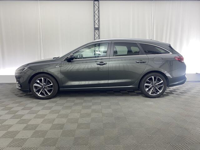 Hyundai I 30 Wagon 1.5 T-GDi MHEV Premium Apple carplay | Trekhaak | Leer | Stoel- en stuurverw. | Stoelventilatie | Camera