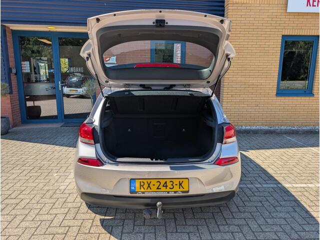Hyundai I 30 1.0 T-GDI COMFORT, Trekhaak,Cruise,PDC,Navi,Camera