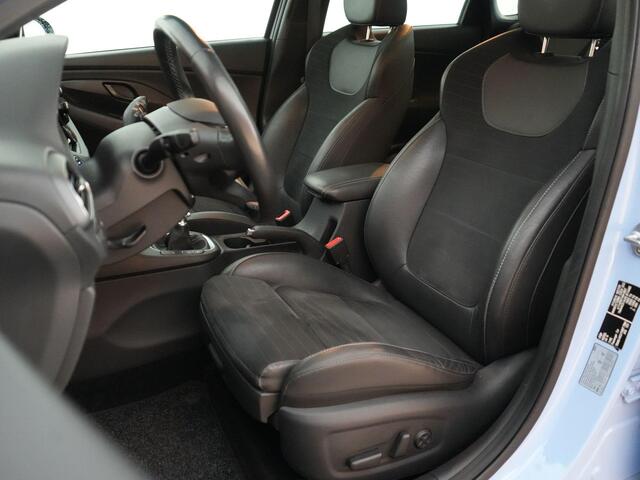 Hyundai I 30 N2 Performance 2.0 275pk T-GDI |pano|N-modus|launch control|memory|parkeercamera|stoel & stuurverwarming|Apple Carplay|cruise control|19" LMV|
