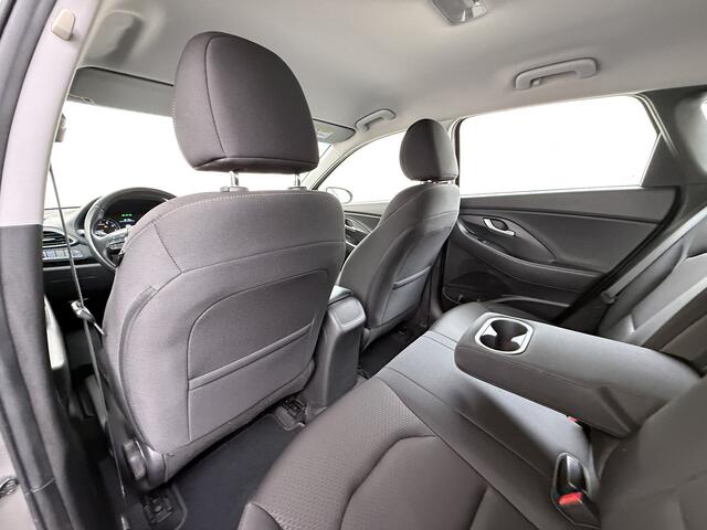 Hyundai I 30 5Drs 120PK Trekhaak Camera Ecc Android Auto Apple Carplay Navi Pdc Comfort Cruise Control Led Bluetooth DAB Lane Assist Issofix Origineel Nederlandse Auto
