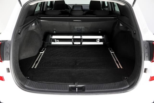Hyundai I 30 Wagon 1.4 T-GDI Aut. PREMIUM CAMERA | CARPLAY | STUUR+STOELVERW | TREKHAAK | NAVI | DAB | PDC | LMV