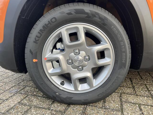 Hyundai INSTER Pulse 49 kWh | Nu in de showroom in Helmond! | 370km WLTP | Prijs Incl. Smart Bonus |