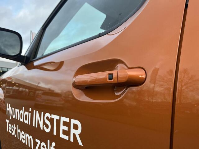 Hyundai INSTER Pulse 49 kWh | Nu in de showroom in Helmond! | 370km WLTP | Prijs Incl. Smart Bonus |