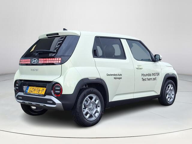 Hyundai INSTER Pulse 49 kWh | Winterpack | Stoel/stuur verwarming | Achteruitrij camera | lichtmetalen velgen | beschikbaar vanaf 3 april |
