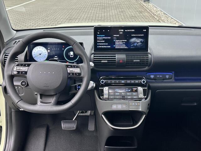 Hyundai INSTER Evolve Sky 49 kWh / ¤2000,- Voordeel Op Nieuwprijs / Rijklaarprijs / Direct Leverbaar