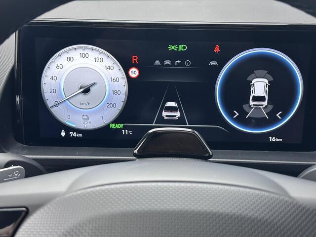 Hyundai INSTER Evolve Sky 49 kWh / ¤2000,- Voordeel Op Nieuwprijs / Rijklaarprijs / Direct Leverbaar