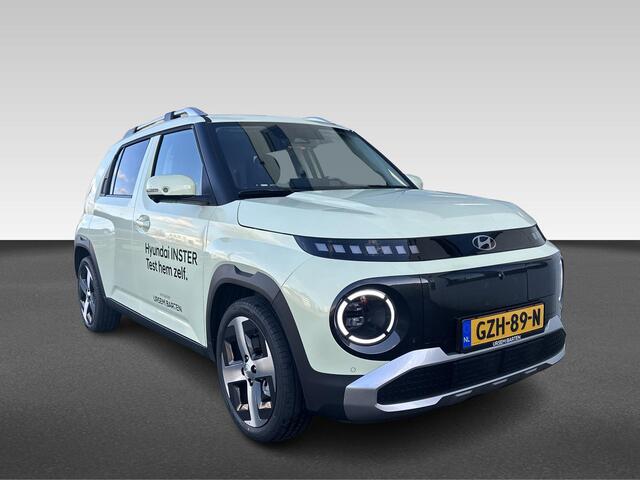 Hyundai INSTER Evolve Sky 49 kWh