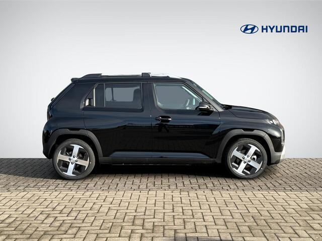Hyundai INSTER Evolve 49 kWh Winter + Tech Pack