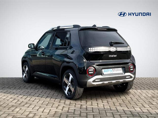 Hyundai INSTER Evolve 49 kWh Winter + Tech Pack