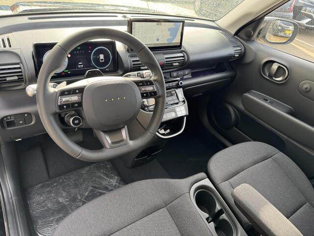 Hyundai INSTER Evolve 49 kWh Winter + Tech Pack