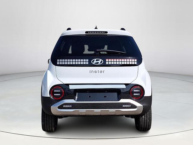 Hyundai INSTER Evolve 49 kWh Winter & Tech | 3.000,- korting | Direct uit voorraad leverbaar |