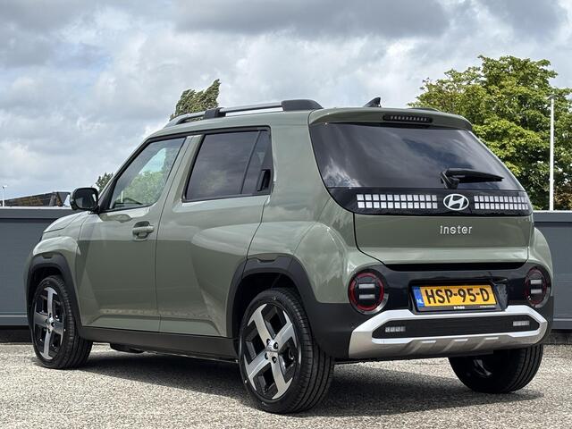 Hyundai INSTER Evolve 49 kWh | Demovoordeel ¤2115 | Winterpack | Techpack | Stuurverwarming | 360 camera |