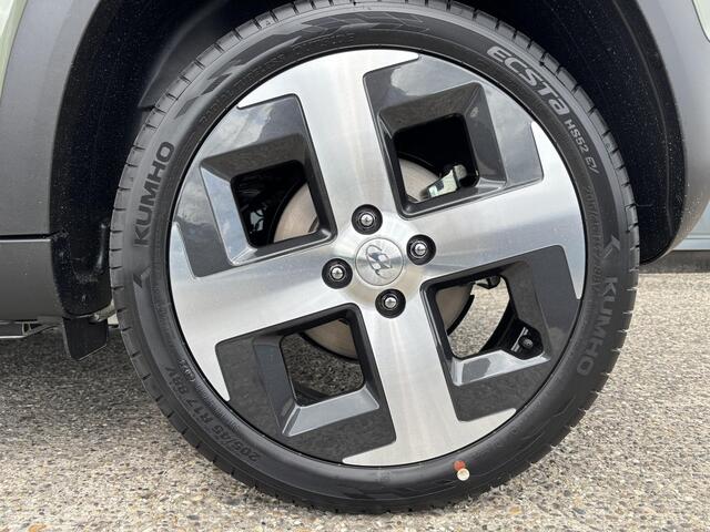 Hyundai INSTER Evolve 49 kWh | Demovoordeel ¤2115 | Winterpack | Techpack | Stuurverwarming | 360 camera |