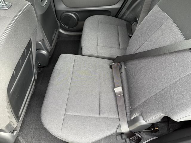 Hyundai INSTER Evolve 49 kWh Winter+Tech pack / ¤2000,- Voordeel / Direct Beschikbaar / 360º Camera / Keyless / Stoel+Stuur Verwarming /