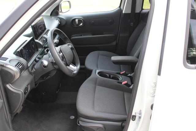 Hyundai INSTER Evolve 49 kWh APPLE CAR PLAY / ANDROIT AUTO
