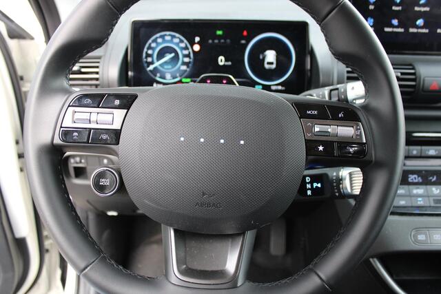 Hyundai INSTER Evolve 49 kWh APPLE CAR PLAY / ANDROIT AUTO