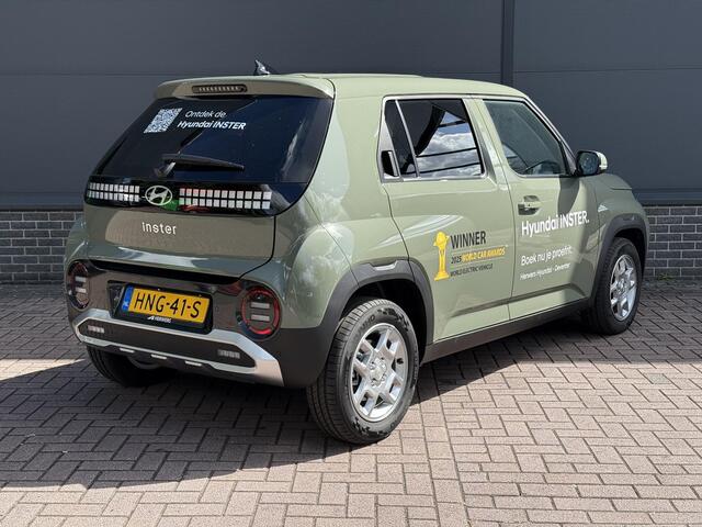 Hyundai INSTER Pulse 49 kWh / 370 KM WLTP / 3 Fase / Navigatie / keyless / Achteruitrij Camera / 15'' Lm velgen /