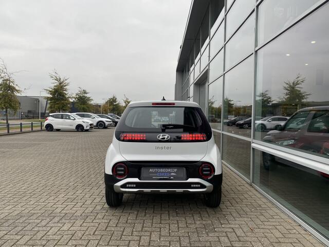 Hyundai INSTER E-Motion 49 kWh
