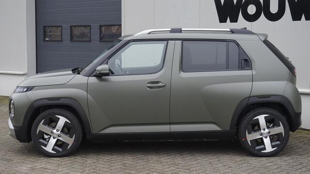 Hyundai INSTER Evolve 49 kWh + Winterpack + Tech Pack