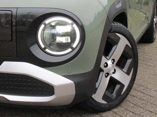 Hyundai INSTER Evolve Sky Plus 49 kWh 1e eigen | Winter Pack |Tech Pack | Schuifdak | 360 Camera