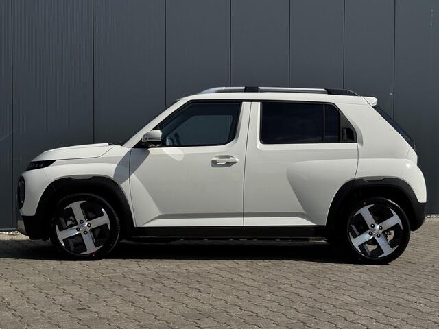 Hyundai INSTER Evolve 49 kWh / Winter & Tech Pack / V2L / 360 Camera / Dynamische Navigatie / Adaptive Cruise Control / Climate Control /