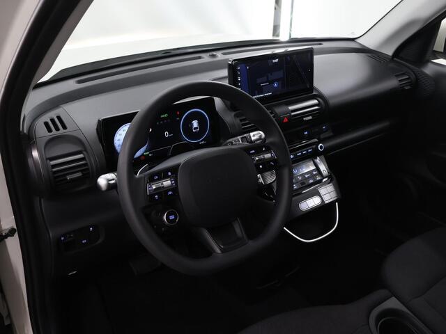 Hyundai INSTER E-Motion 42 kWh | SOH 99% | Navigatie | Parkeercamera | Cruise Control Adaptief | Climate Control | Keyless Go |