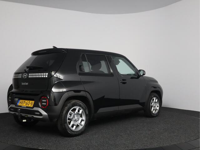 Hyundai INSTER Pulse 49 kWh | Trekhaak | Winterpakket | All-season banden | 370 km bereik |