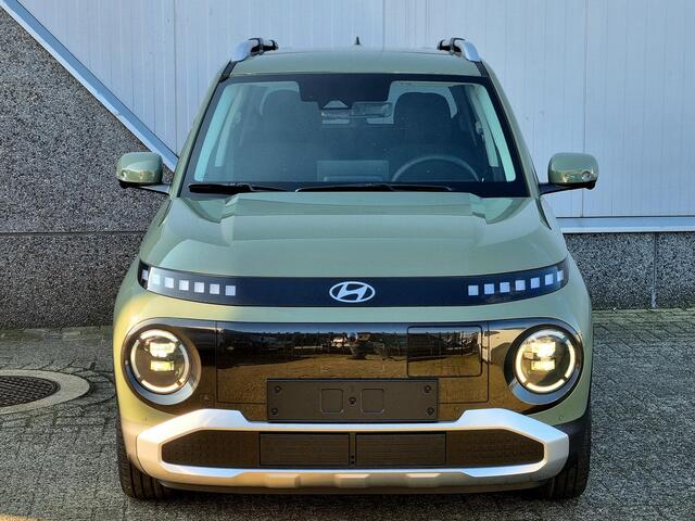 Hyundai INSTER Evolve Sky 49 kWh / ¤3000,- Voordeel / Uit Voorraad Leverbaar / Winter + Tech Pack / Warmtepomp / Stoel&Stuurwiel Verwarming /