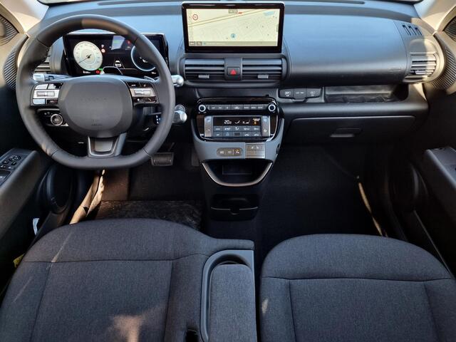 Hyundai INSTER Pulse + WTR 49 kWh / ¤ 3.000,- Voordeel op de nieuwprijs / Rijklaarprijs / Direct leverbaar / Winterpack / Warmtepomp / Navigatie / Apple Carplay & Android Auto / 5 Jaar Fabrieksgarantie /