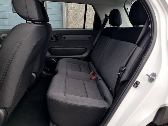 Hyundai INSTER E-Motion 42 kWh / ¤ 3.000,- Voordeel / Rijklaarprijs / Navigatie / Apple Carplay & Android Auto / 5 Jaar Fabrieksgarantie /
