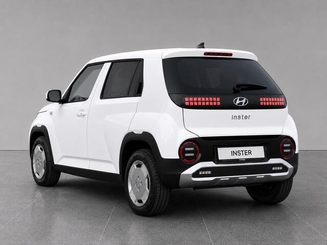 Hyundai INSTER E-Motion 49kWh 116pk | UIT VOORRAAD LEVERBAAR | NAVI | CAMERA | PARKEERSENSOREN | APPLE CARPLAY/ ANDROID AUTO |
